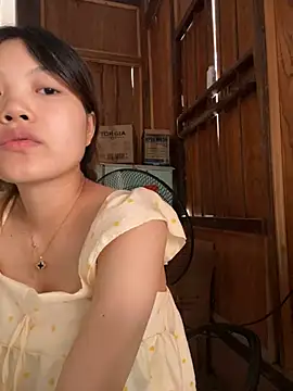 Snapshot of -Vaci- chatting on June 10, 2026, 2:35 am -Vaci- online show from June 10, 2026, 2:35 am
