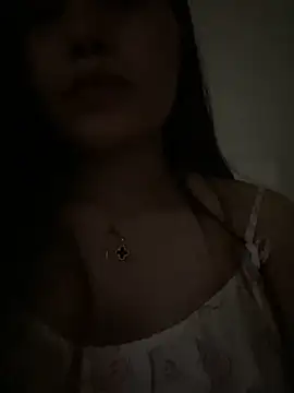 Snapshot of -Vaci- chatting on June 1, 2026, 2:28 pm -Vaci- online show from June 1, 2026, 2:28 pm