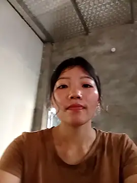 -Quyny- online show from April 13, 2026, 8:40 am