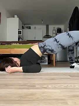 SexyDina 0 online show from April 28, 2026, 1:37 pm