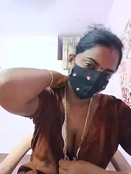 Snapshot of tamilratchasii chatting on July 29, 2026, 1:05 am tamilratchasii online show from July 29, 2026, 1:05 am