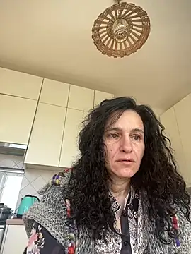 Snapshot of StellaMia263 chatting on May 6, 2026, 6:50 am StellaMia263 online show from May 6, 2026, 6:50 am