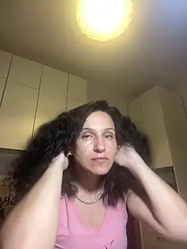 Snapshot of StellaMia263 chatting on May 26, 2026, 7:01 pm StellaMia263 online show from May 26, 2026, 7:01 pm