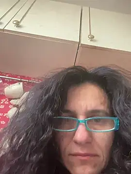 Snapshot of StellaMia263 chatting on April 23, 2026, 6:42 am StellaMia263 online show from April 23, 2026, 6:42 am