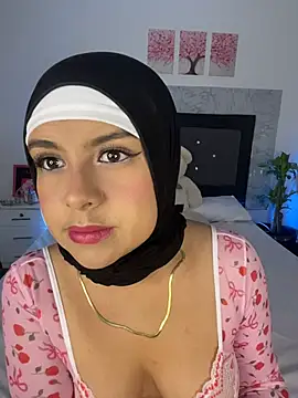 Snapshot of alia_asad chatting on June 9, 2026, 12:28 pm alia asad online show from June 9, 2026, 12:28 pm