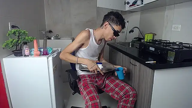 Zamaelprime  online show from April 2, 2026, 5:25 am