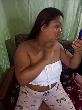 saritaloveyi online show from April 16, 2026, 3:40 am