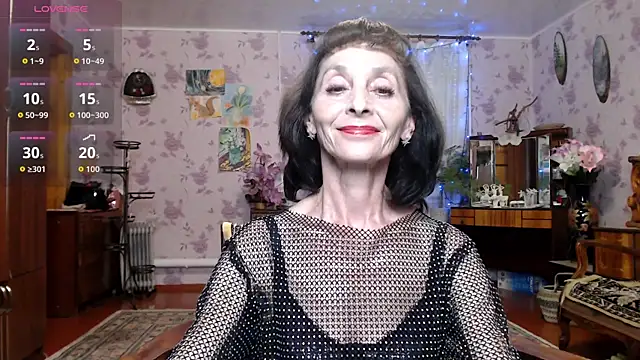Snapshot of Shooting-Star- chatting on June 1, 2026, 6:29 pm Shooting-Star- online show from June 1, 2026, 6:29 pm