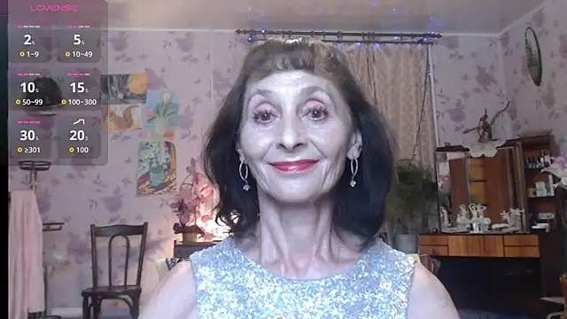 Snapshot of Shooting-Star- chatting on July 12, 2026, 5:47 pm Shooting-Star- online show from July 12, 2026, 5:47 pm
