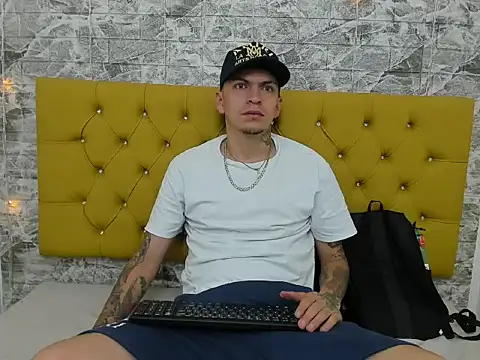 Max sstteel online show from April 14, 2026, 1:27 pm