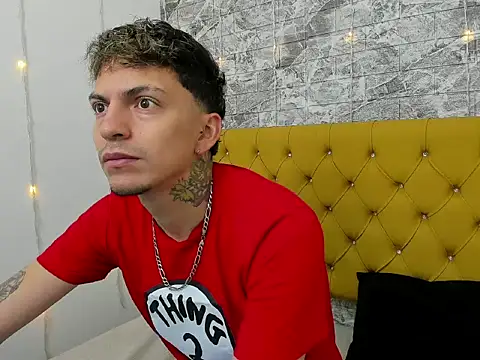 Max sstteel online show from April 11, 2026, 2:21 pm