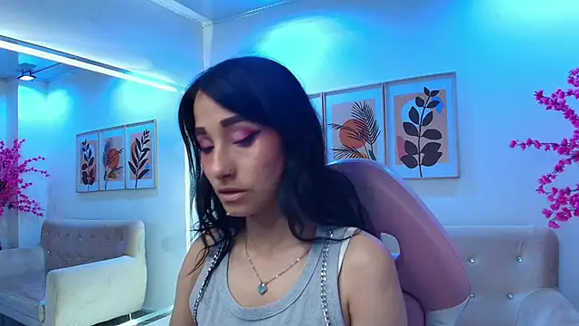 Palmer foxx online show from April 9, 2026, 3:19 am