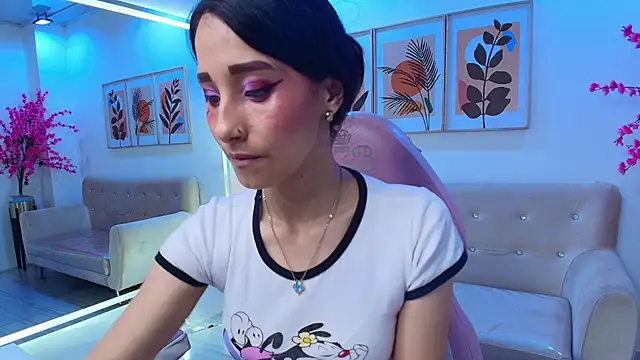 Palmer foxx online show from April 17, 2026, 3:20 am