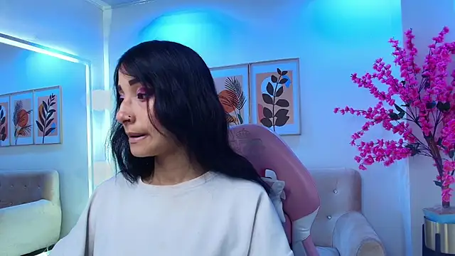 Palmer foxx online show from April 11, 2026, 3:14 am