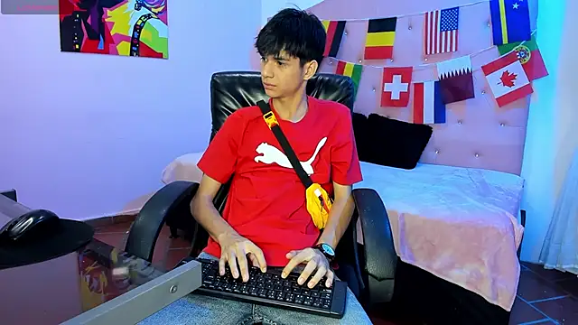 maxim rod online show from July 1, 2026, 8:20 pm