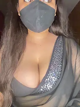 Sexy aashi Zx online show from April 17, 2026, 7:06 pm