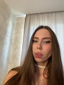 Snapshot of Alexxahunter chatting on June 1, 2026, 7:41 am Alexxahunter online show from June 1, 2026, 7:41 am