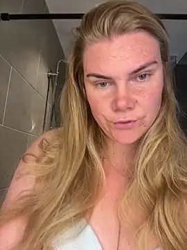 Snapshot of SexyBlondJoanna-Exclusief chatting on April 23, 2026, 7:59 am SexyBlondJoanna-Exclusief online show from April 23, 2026, 7:59 am