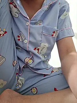 hanameo online show from April 5, 2026, 1:29 pm