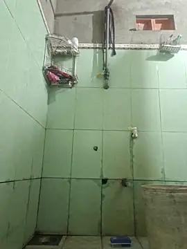 hanameo online show from April 10, 2026, 1:51 pm