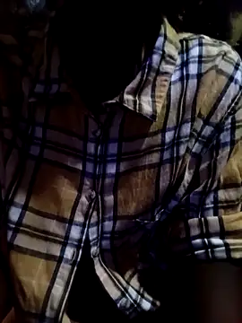 BOOBQUEEN25 online show from April 15, 2026, 7:36 am