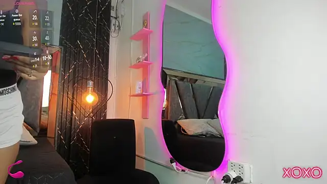 Snapshot of Amaia_aa_ chatting on July 9, 2026, 7:24 pm Amaia aa online show from July 9, 2026, 7:24 pm