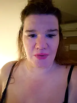 curvystachel42 online show from April 11, 2026, 10:35 pm