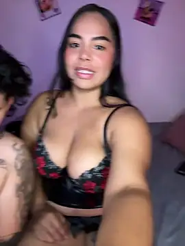 lunaa love online show from April 14, 2026, 1:54 am