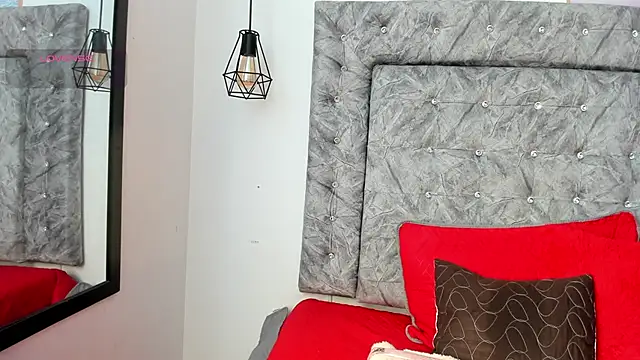 Kandyy love69 online show from April 16, 2026, 5:57 pm