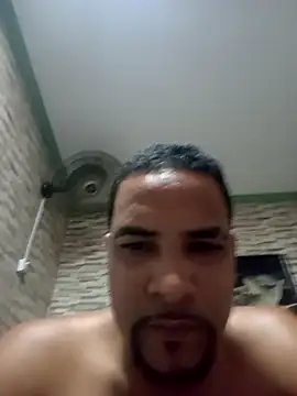 Tomajek95 online show from April 10, 2026, 12:12 pm