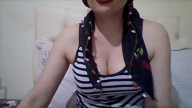Snapshot of busex25 chatting on June 30, 2026, 9:15 pm busex25 online show from June 30, 2026, 9:15 pm