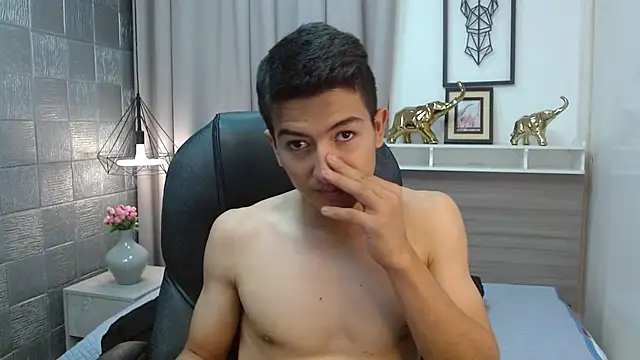 CaballeroNocturno  online show from April 9, 2026, 2:24 am