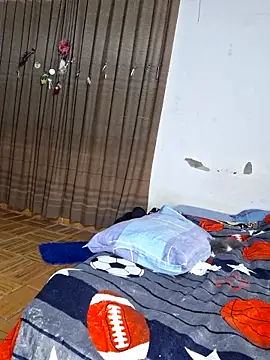 kellyxxx30 online show from April 14, 2026, 12:48 am