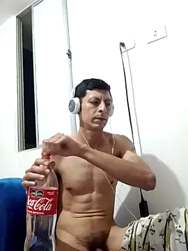 miguellccadena online show from April 2, 2026, 4:41 am