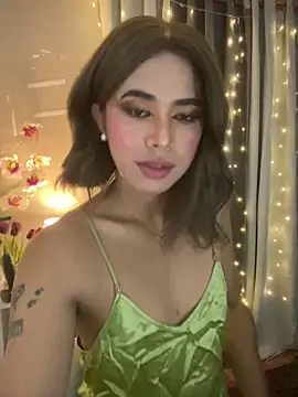 Snapshot of _Flirtyprincess_ chatting on June 3, 2026, 8:13 pm Flirtyprincess online show from June 3, 2026, 8:13 pm