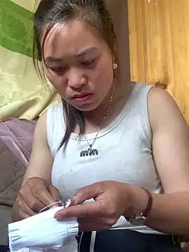 Sunny-smile1 online show from April 4, 2026, 3:35 am