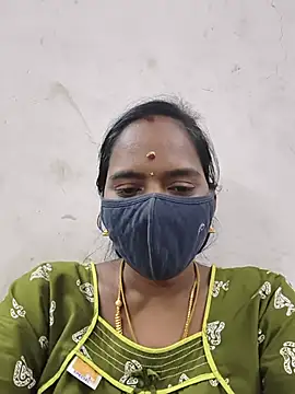 Snapshot of Tamil_Sangeetha chatting on July 19, 2026, 1:41 pm Tamil Sangeetha online show from July 19, 2026, 1:41 pm