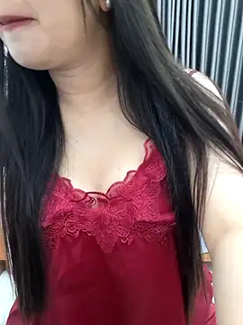 LindaBsexy online show from April 14, 2026, 3:06 pm