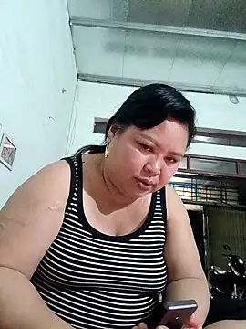Snapshot of Monglan-c chatting on April 29, 2026, 3:16 pm Monglan-c online show from April 29, 2026, 3:16 pm