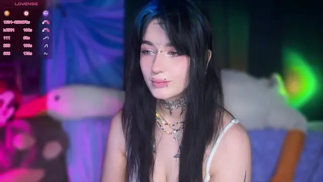 CallmeDistress online show from April 24, 2026, 6:59 am