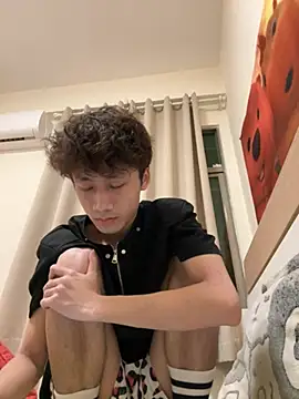 Snapshot of sexyboy-3525 chatting on May 3, 2026, 12:09 pm sexyboy-3525 online show from May 3, 2026, 12:09 pm
