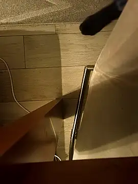 MassiveMask online show from April 19, 2026, 7:20 am