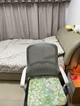 meimeibuguai online show from April 17, 2026, 1:47 pm