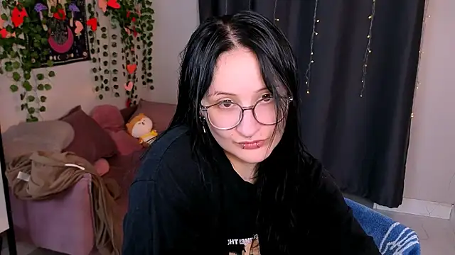 Ame Core online show from April 12, 2026, 8:45 pm