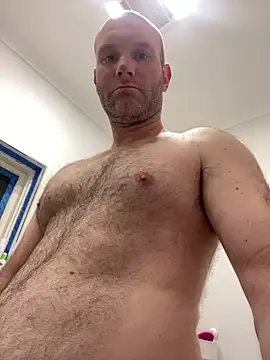 Snapshot of ginotakes chatting on August 8, 2026, 11:17 am ginotakes online show from August 8, 2026, 11:17 am