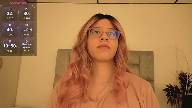 Izumi   online show from April 11, 2026, 4:09 am