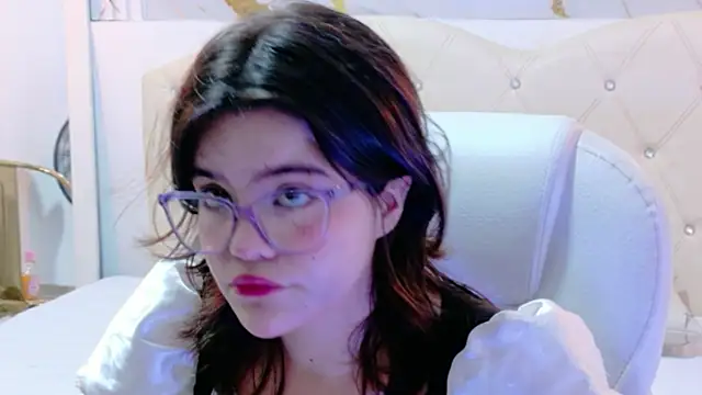 Alexa Missfortune online show from April 7, 2026, 7:48 pm