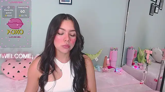 MissDulceRose online show from April 15, 2026, 12:16 am