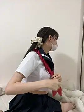 yuki2210 online show from April 16, 2026, 12:06 pm