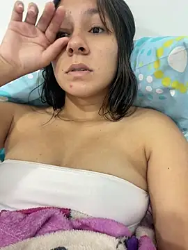 Snapshot of karo_cute chatting on August 5, 2026, 7:30 pm karo cute online show from August 5, 2026, 7:30 pm